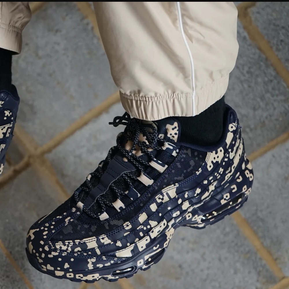 Nike Air Max Cav Empt, Blackened Blue, Size 9.5